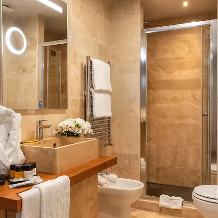 Hotel The Code Rom