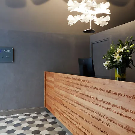 Hotel The Code