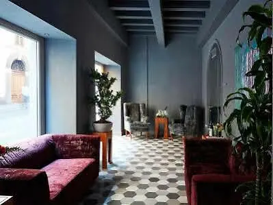 Hotel The Code